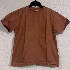 ✨ Uniqlo Women’s 100% Cotton Pocket T-Shirt – Minimalist & Structured ✨